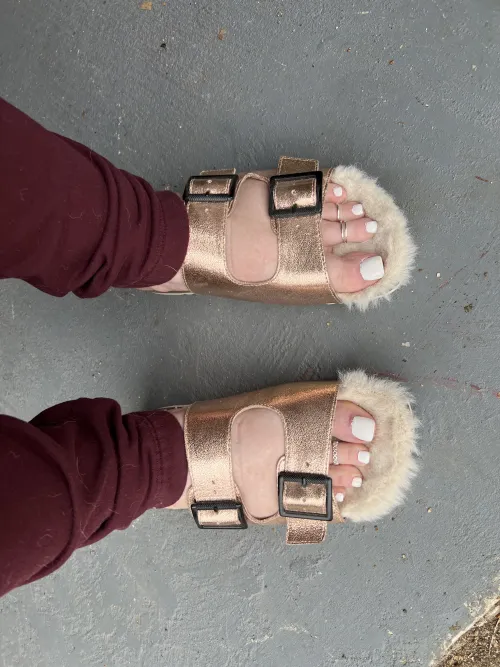 Warmer sandals for cold weather