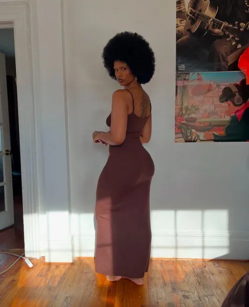 Which one is the art?