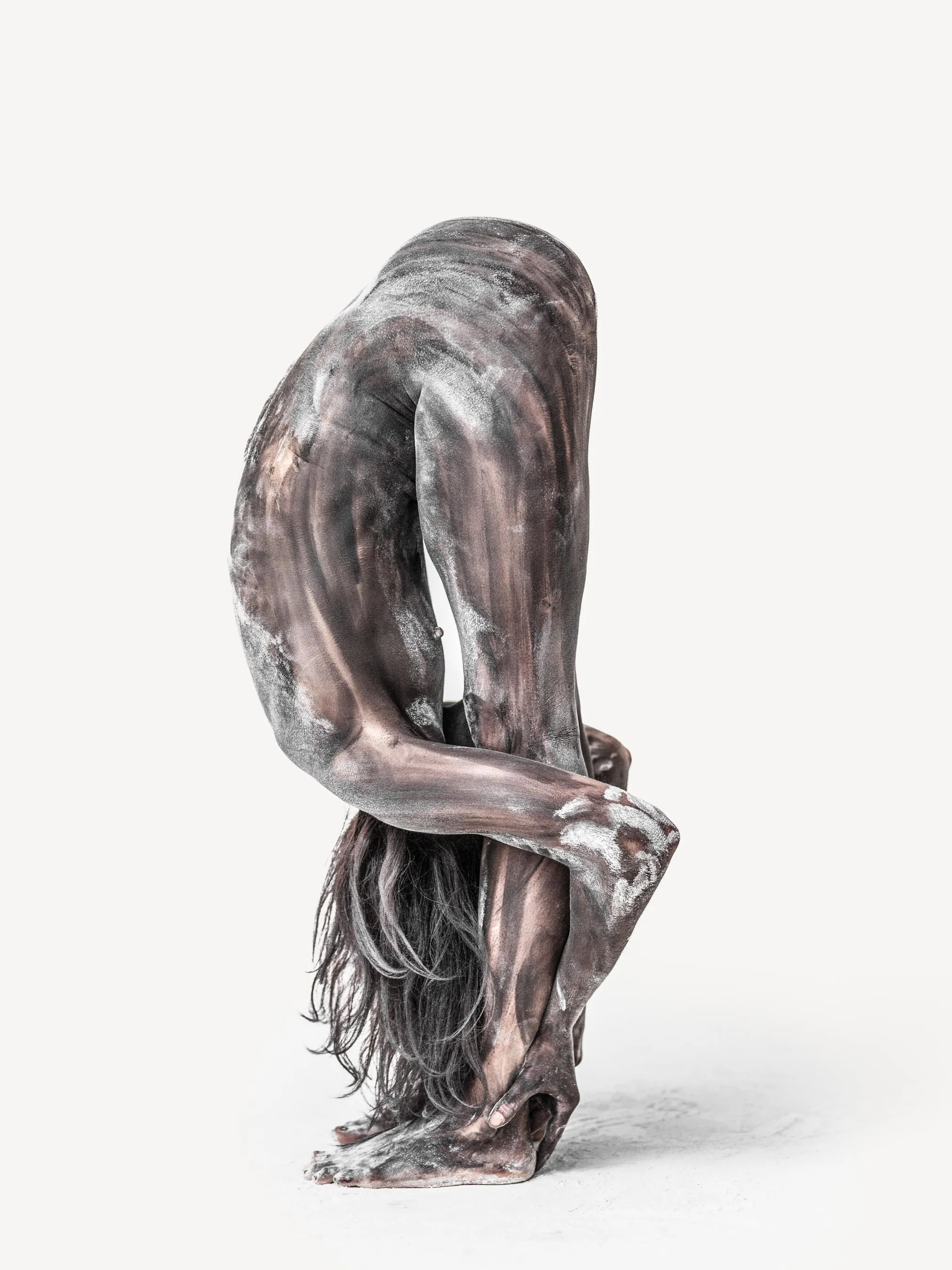 Alejandra, photographed for my project 'Transfiguration'. London, 2012 (OC; real photograph - model painted with body paint)