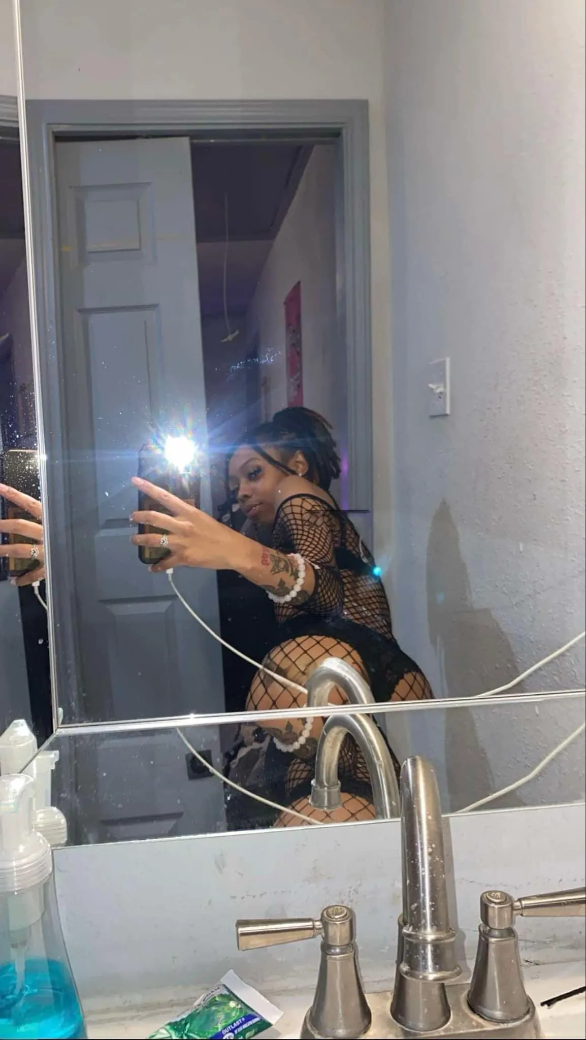 [B4D] still seeking a long term daddyx