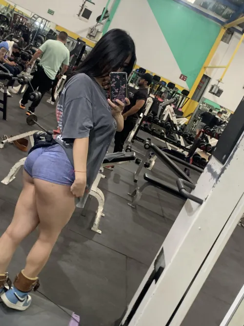 Do u like my outfit?