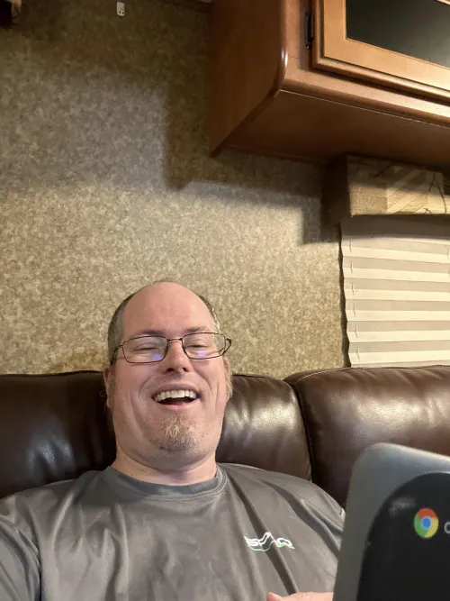 F or M/F Playtime or Extension (3rd) Mature, Emotionally Evolved, and Intelligent, Single 45/Male