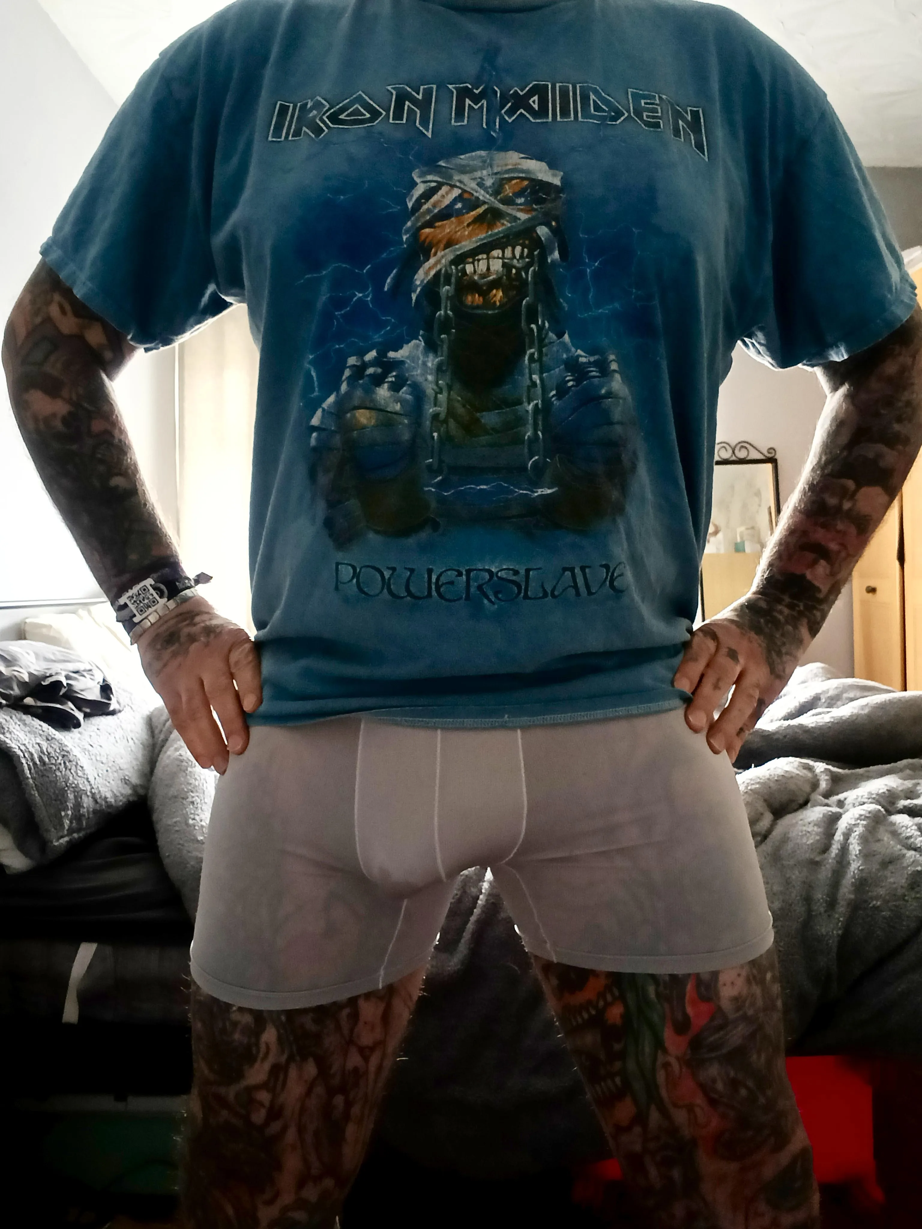 Good afternoon metalheads