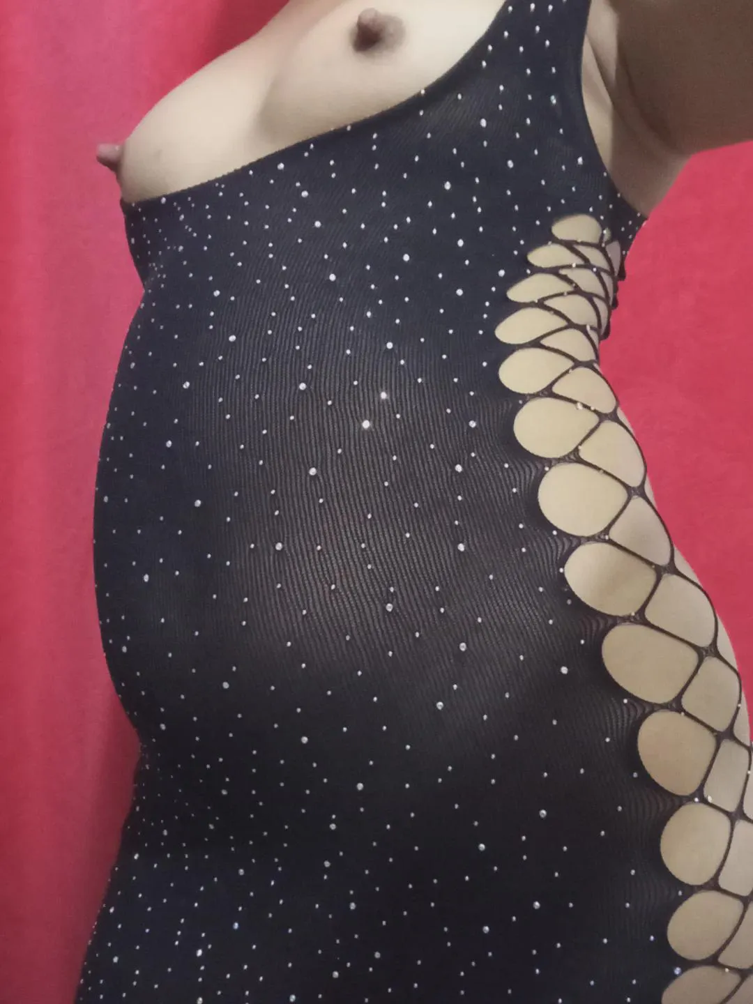 Hi daddy, pregnant, available, very horny, willing to do many things for you