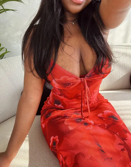 Is this enough cleavage to get you stiff?