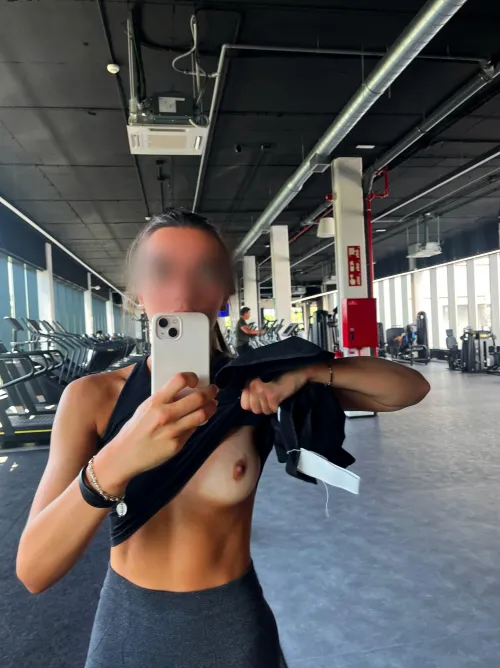 Trying to make some friends at my new gym