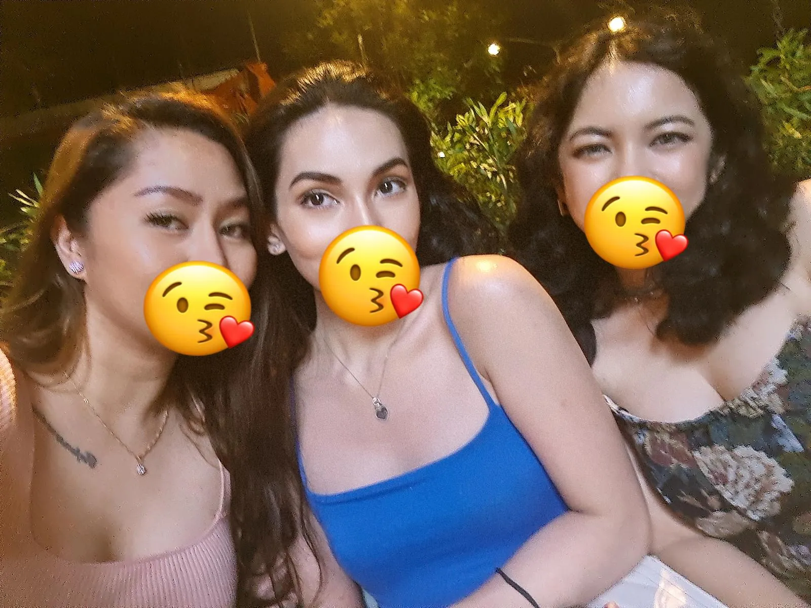 At dahil wala naman kaming date, kami nalang. Hahaha Cheers with Laceeprin & Mrainnn. 🥰🥰🥰