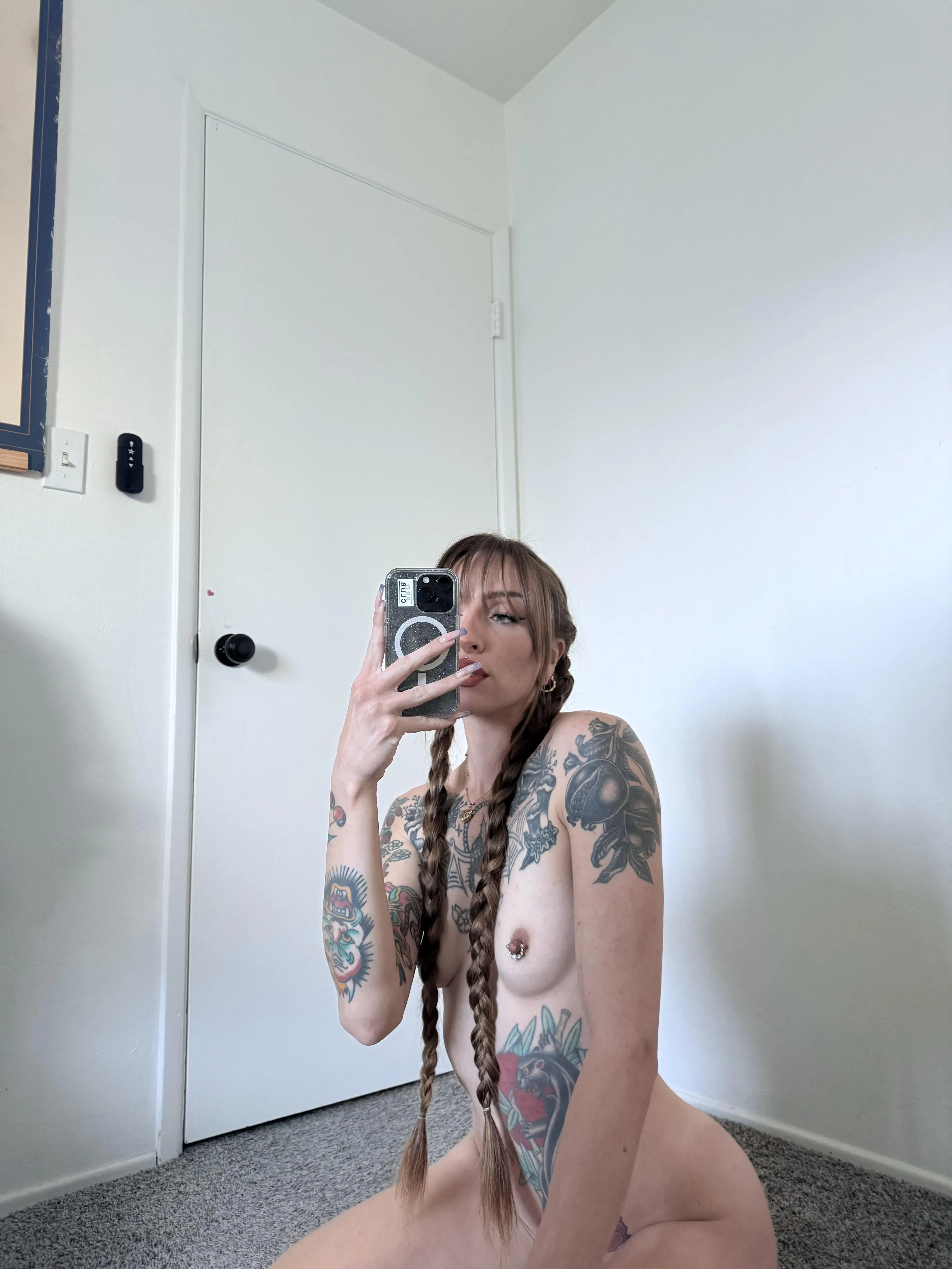 do you like my petite pierced titties?😌