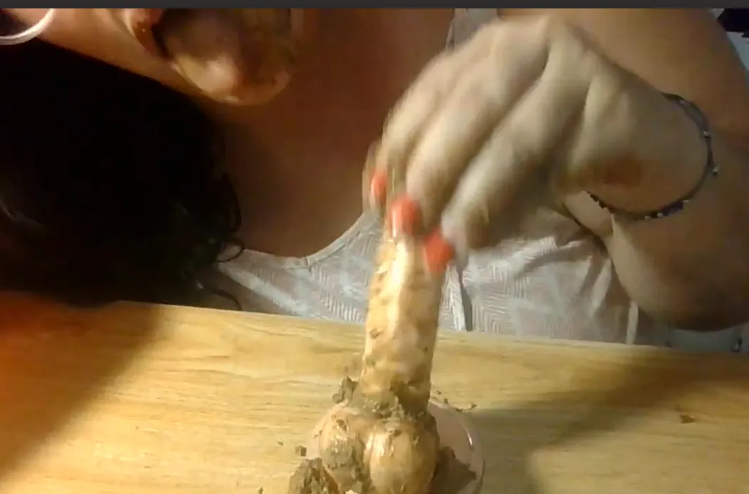 (F) Dirty handjobs are also on the menu for my man :)