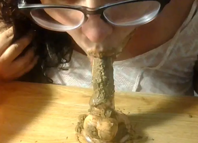 (F) Moar lube, please :O