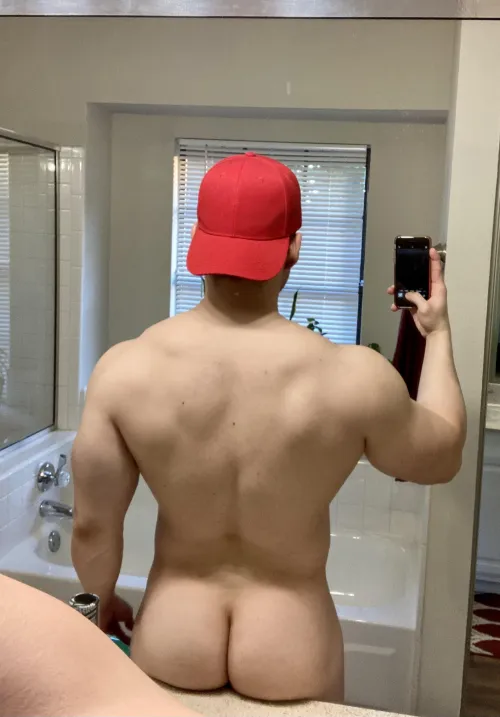 Hmm people said the cap gives off slutty vibe 🤔