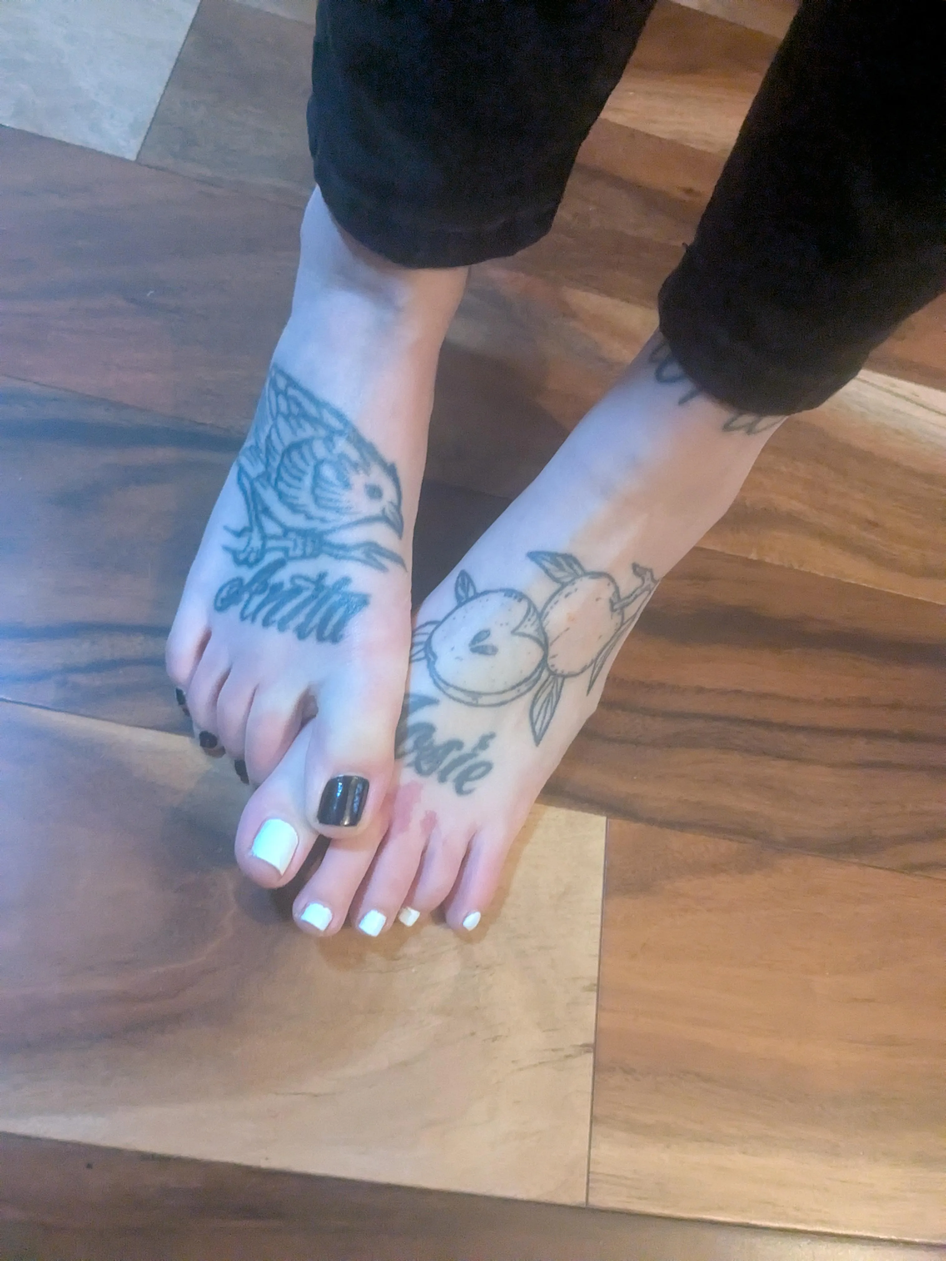 How does this make you feel 🫢🩷