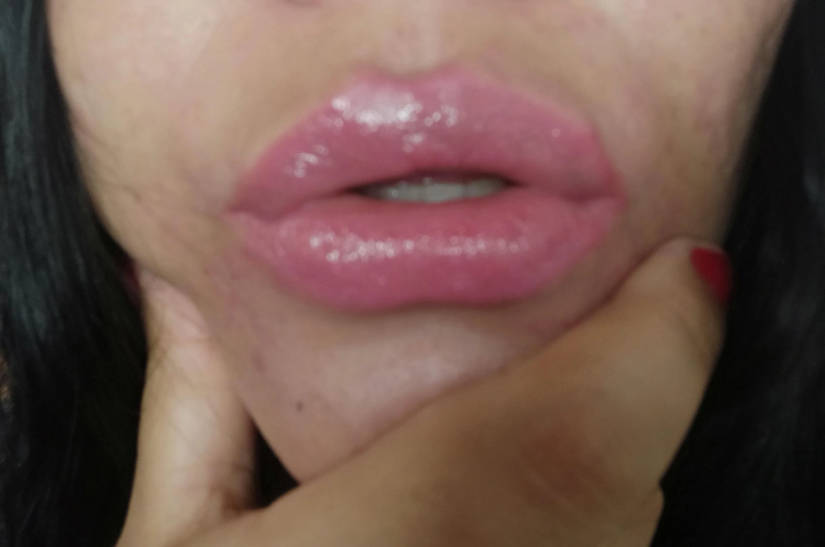 I love my lips are so sexy do you think the same?