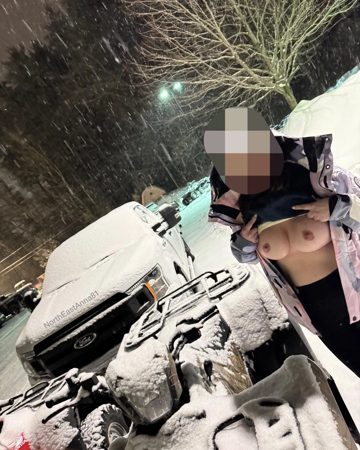 I played hooky again yesterday and went to play with big girl toys in the snow…