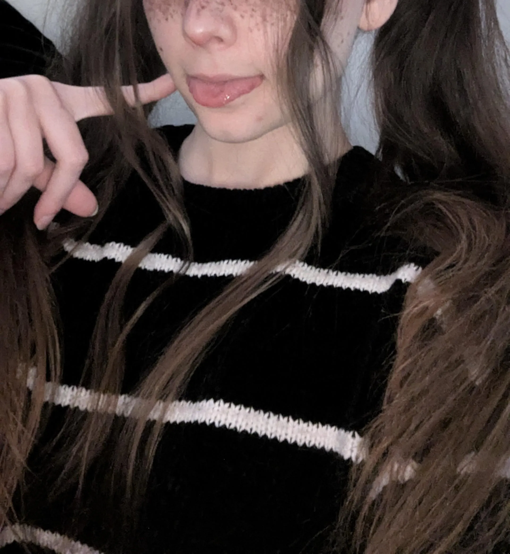 Just feeling cute with my long pigtails ⁄⁠(⁠⁄⁠ ⁠⁄⁠•⁠⁄⁠ᴗ⁄⁠•⁠⁄⁠ ⁠⁄⁠)⁠⁄
