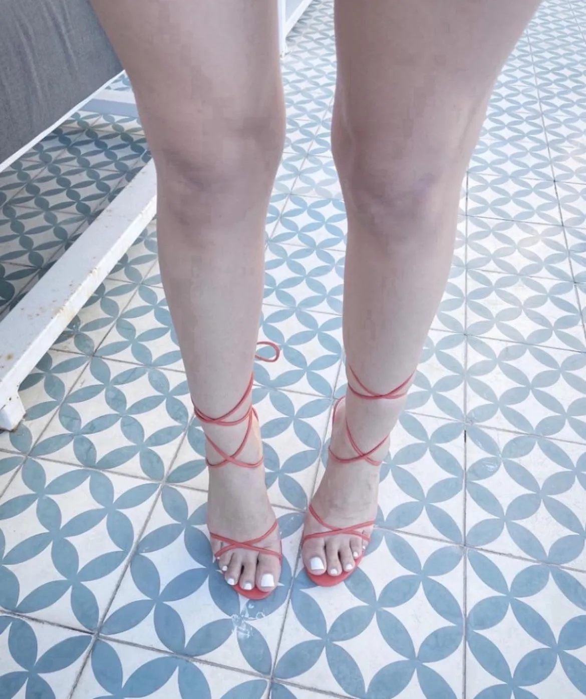 Soft soles, fresh polish, perfect feet and toes