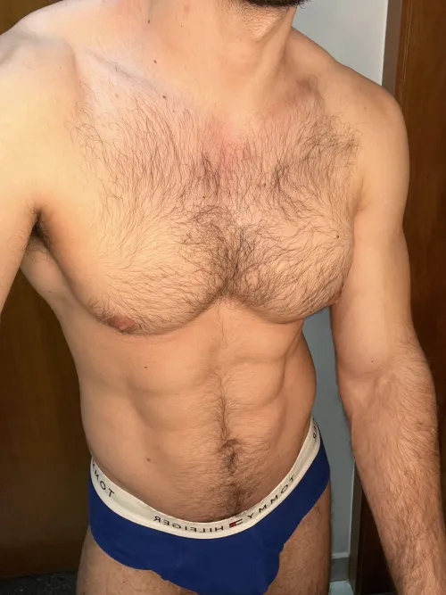 You know I like my pecs played with rough.