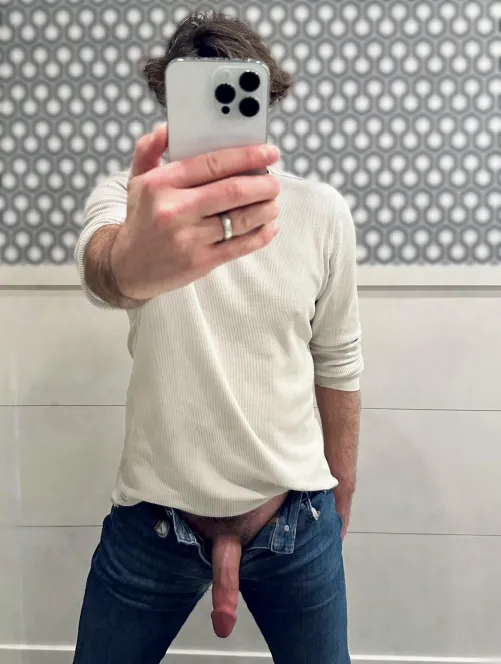 You like big white Texas cock don’t you