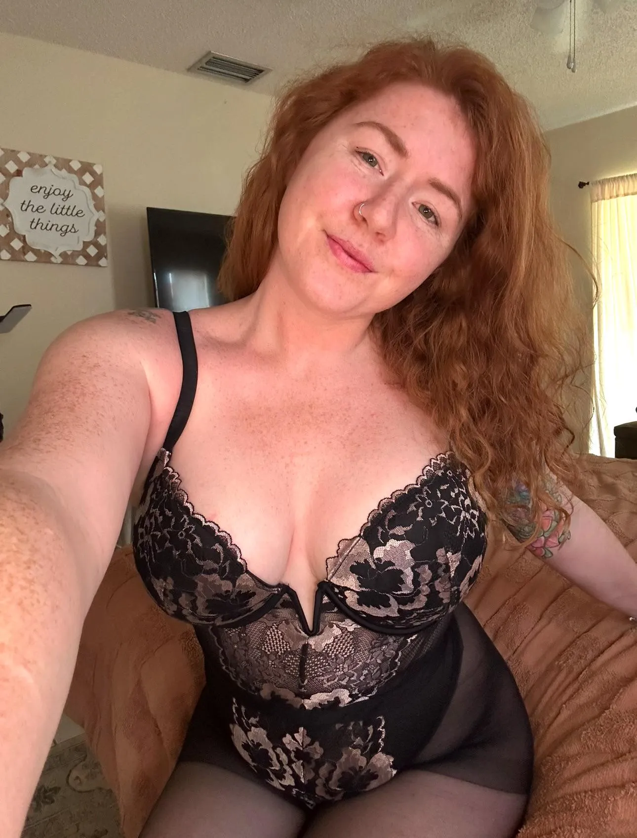 30f naughty milf looking for a daddy