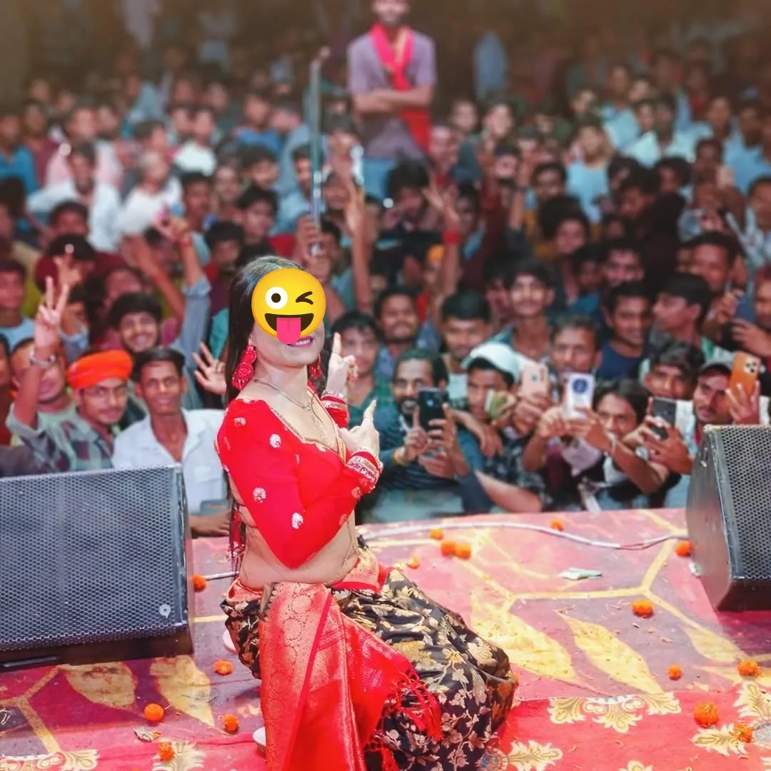 Another kink/ Fantasy being hotwife completed from the bucket list!! Just done some dirty dancing in orchestra in front of huge tharaki crowd!! It was total fun😉