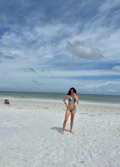 Early morning, all natural 18 y/o brunette. Will you still hit