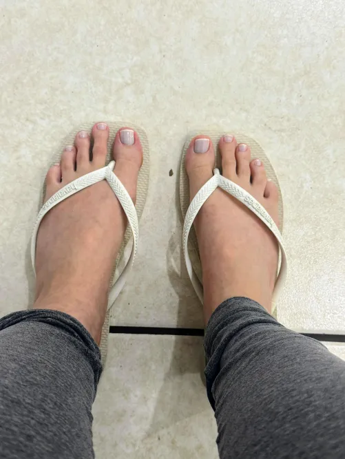 Fresh white pedi and white flip Flops