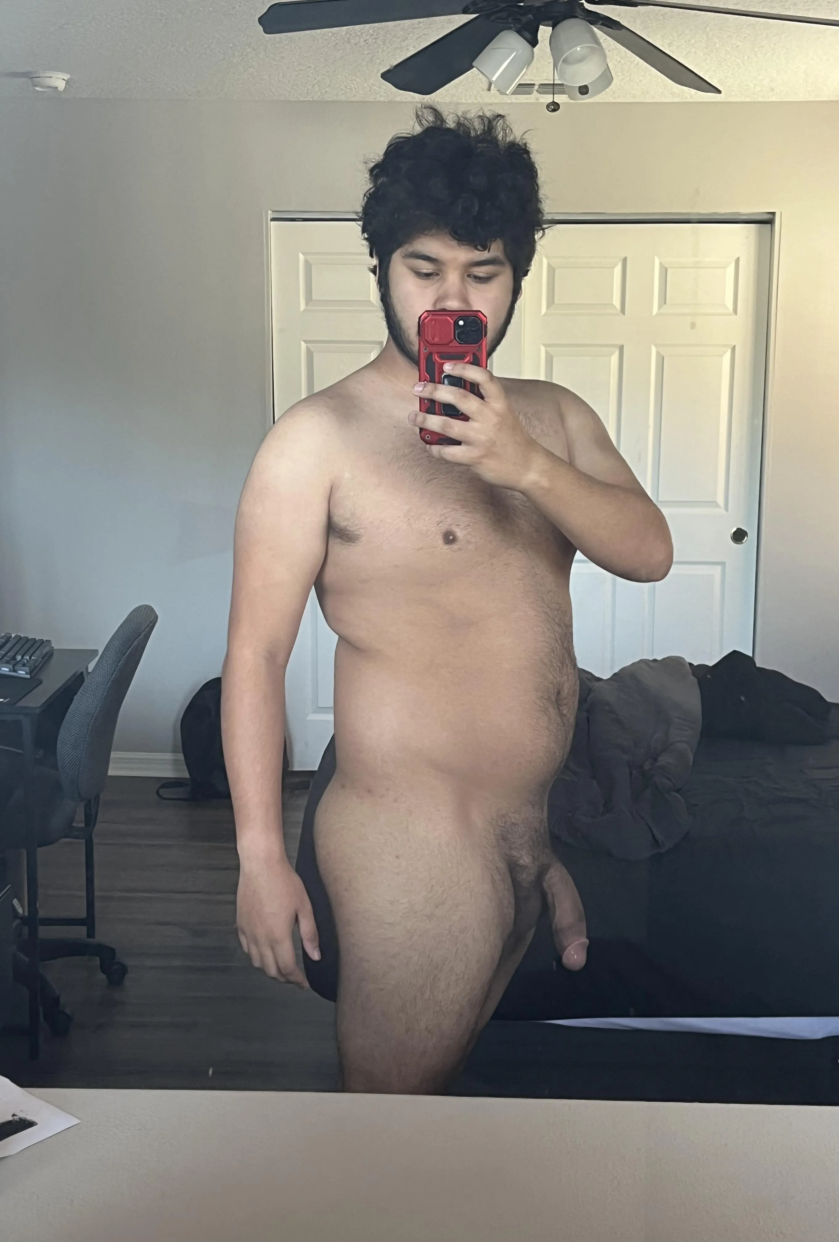 I really like this pic, hopefully you do as well 😅