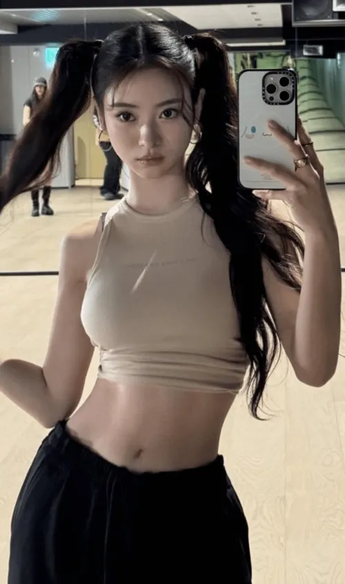 I’m sure you’ve noticed your childhood friend Anna has changed a lot since she entered the industry. She’s gotten more solemn, more bitter. Let me show you why, I have all the tapes we recorded together on the couch here. 