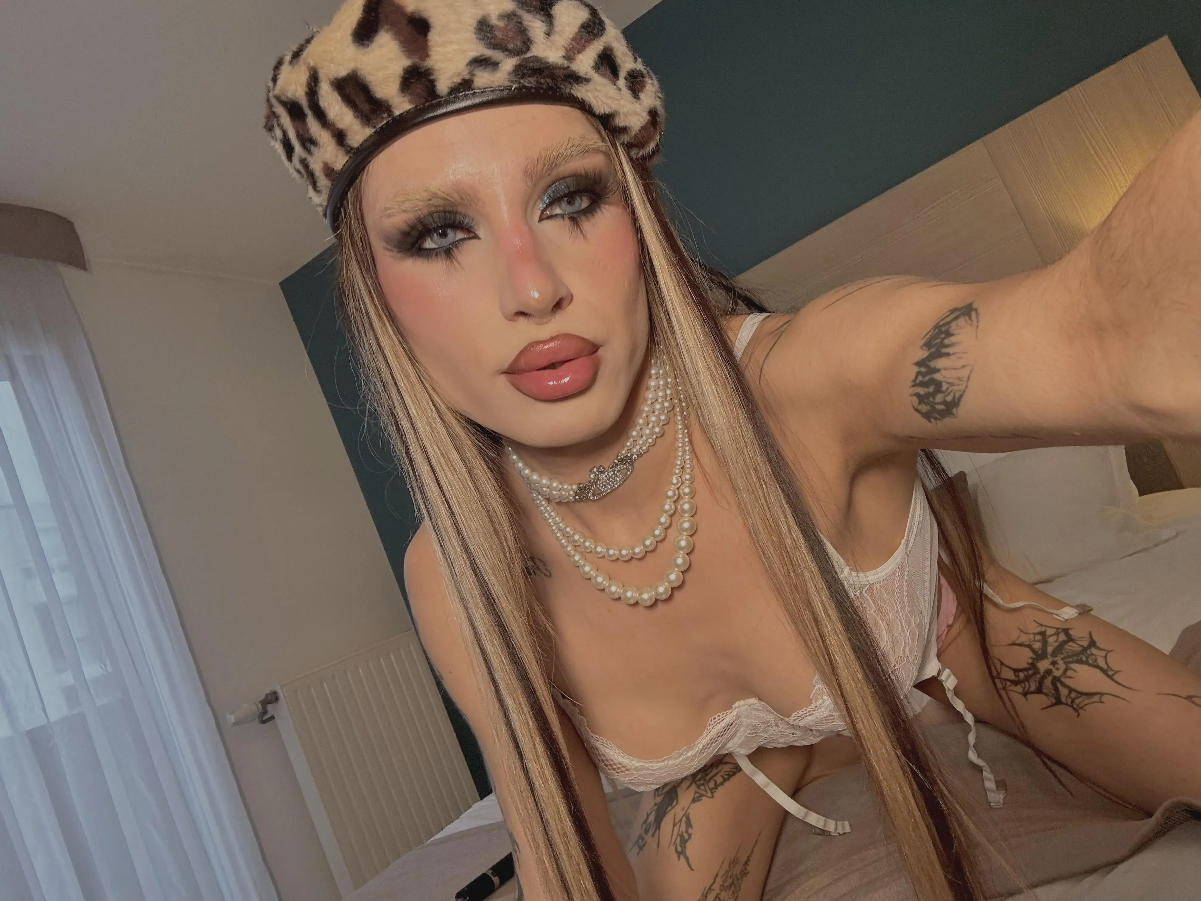 I’m the night you crave endlessly