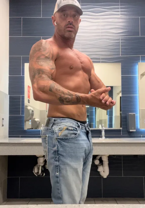 Late night pumps always hit the spot