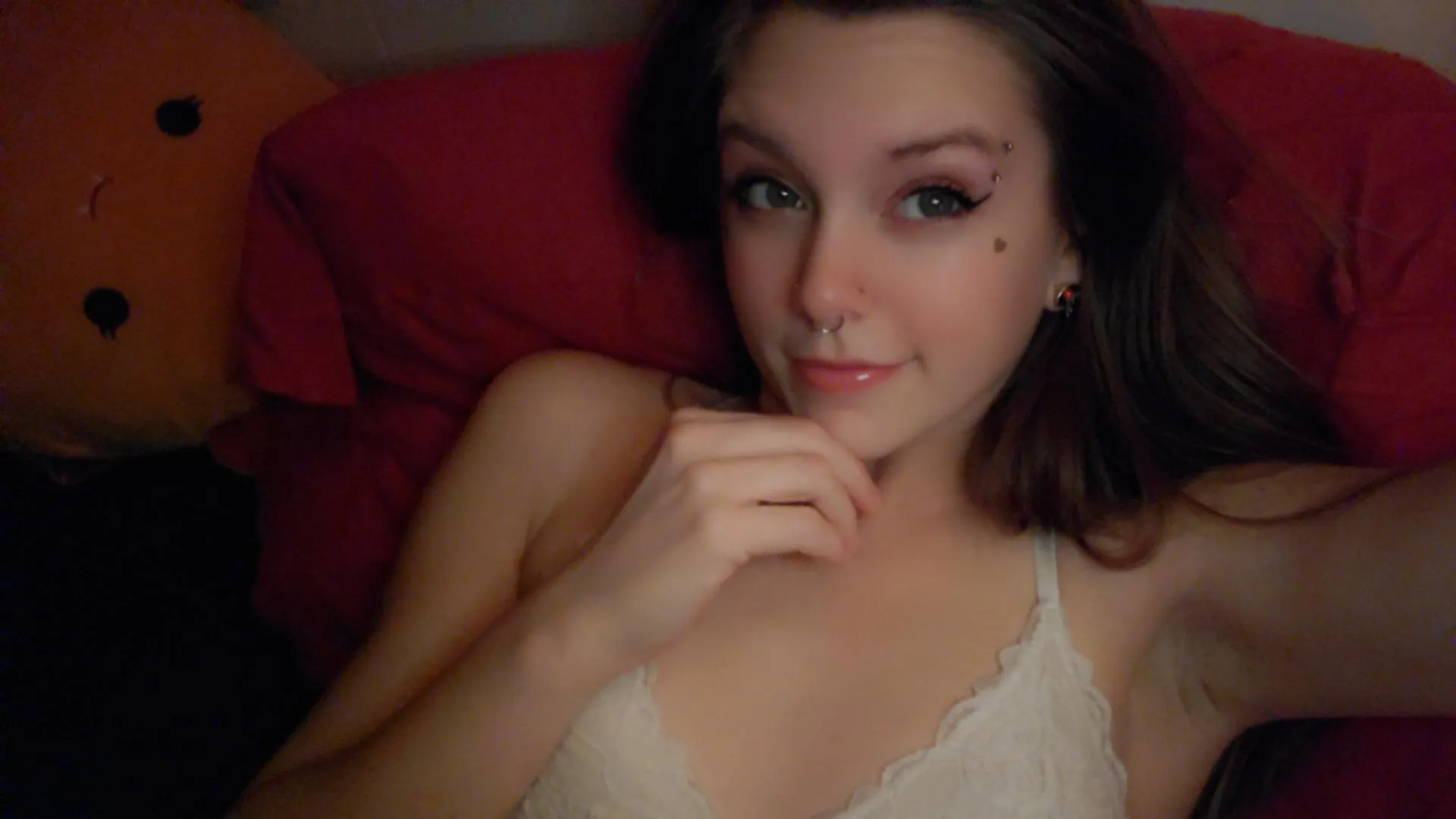 Let's stay up late😜 what would we do first?