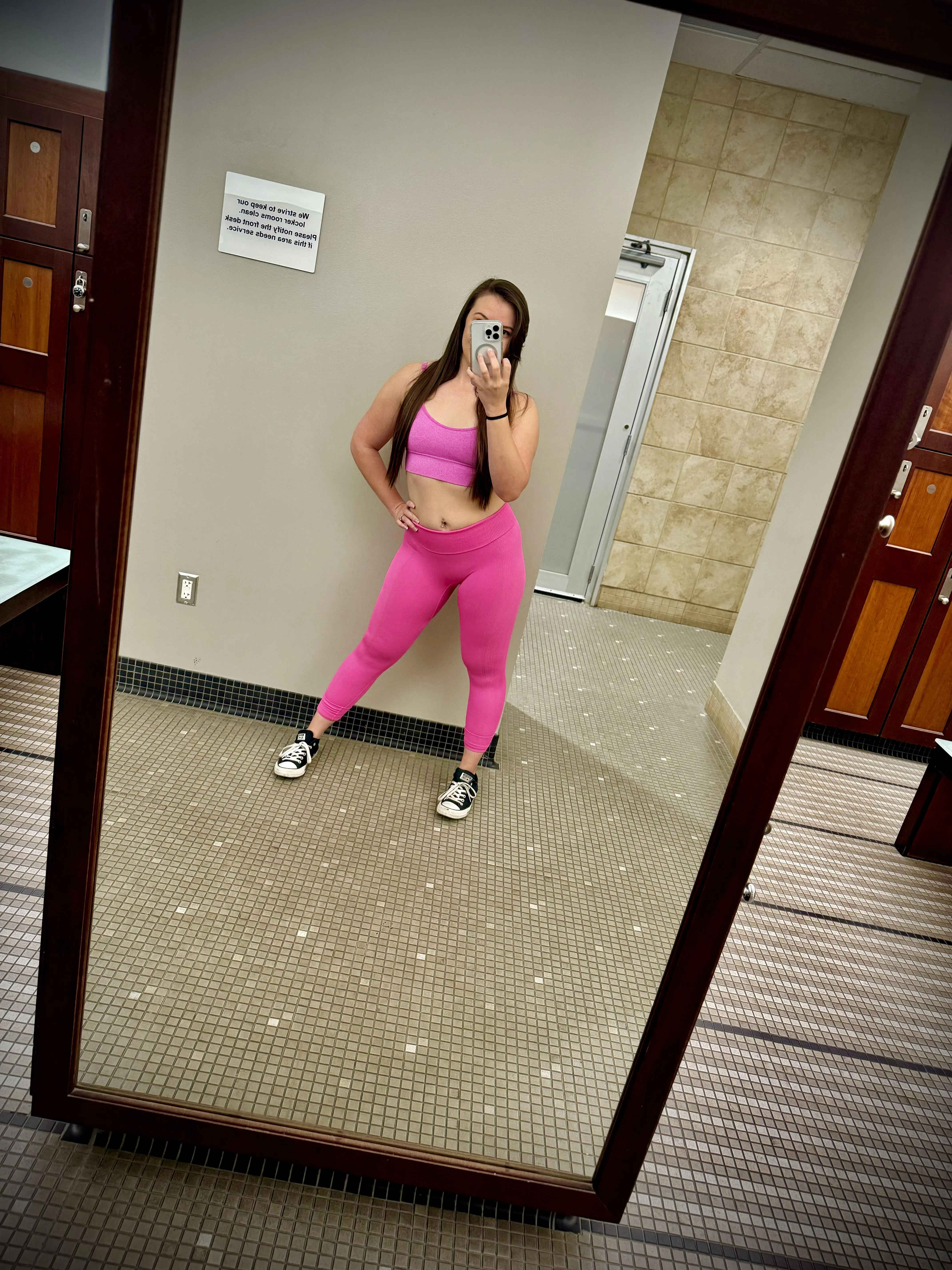 Love pink leggings! 🩷