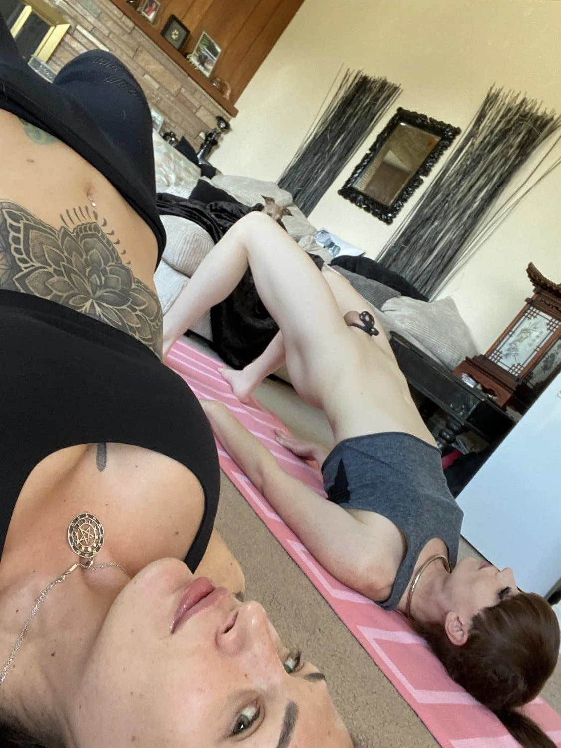 Love to do yoga💋💋