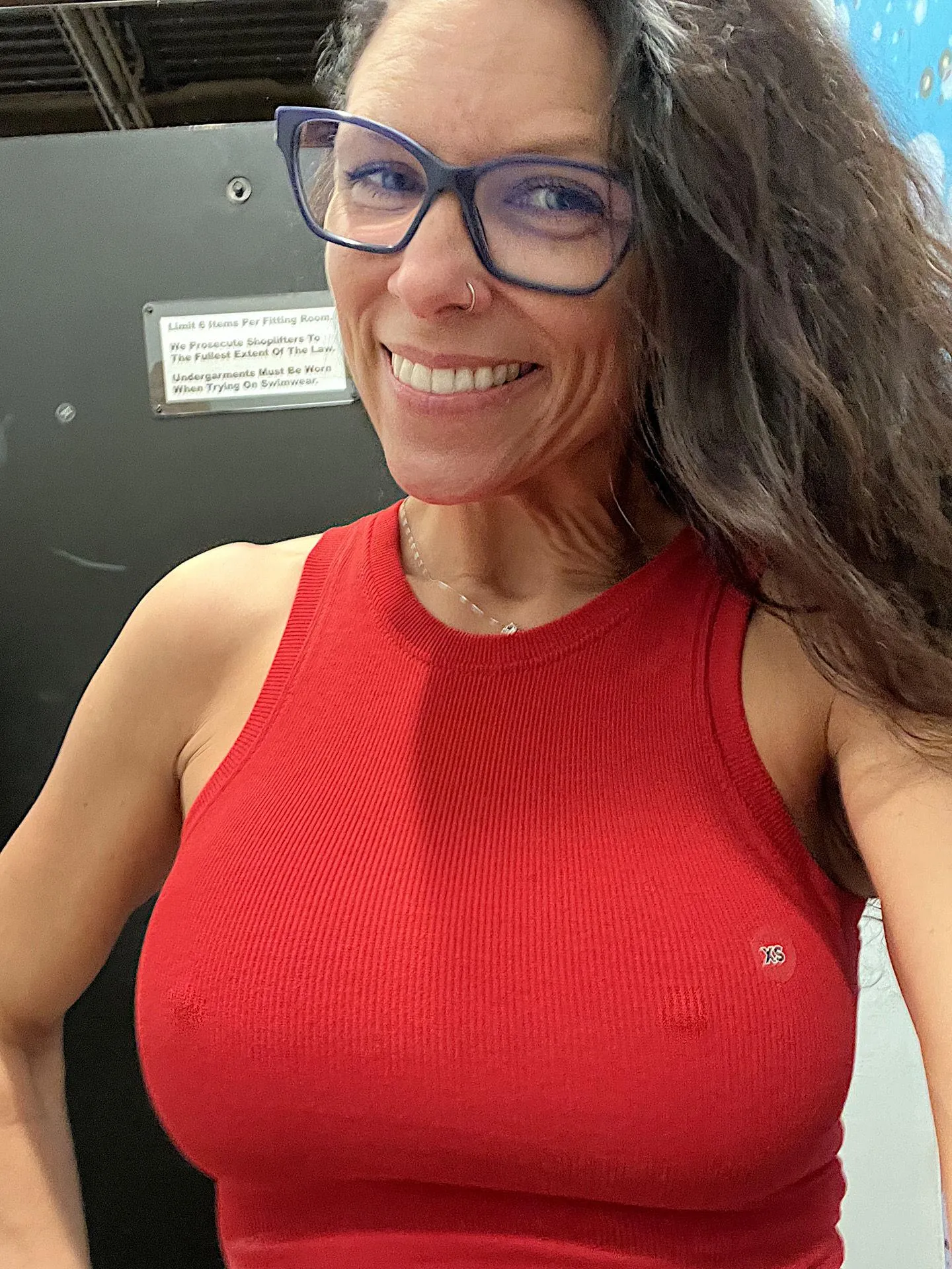 Of course XS is the best size so you can get a good look