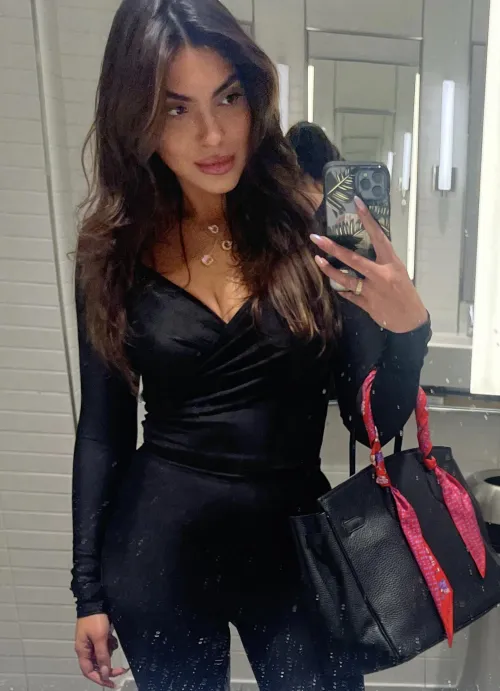 Quick bathroom selfie