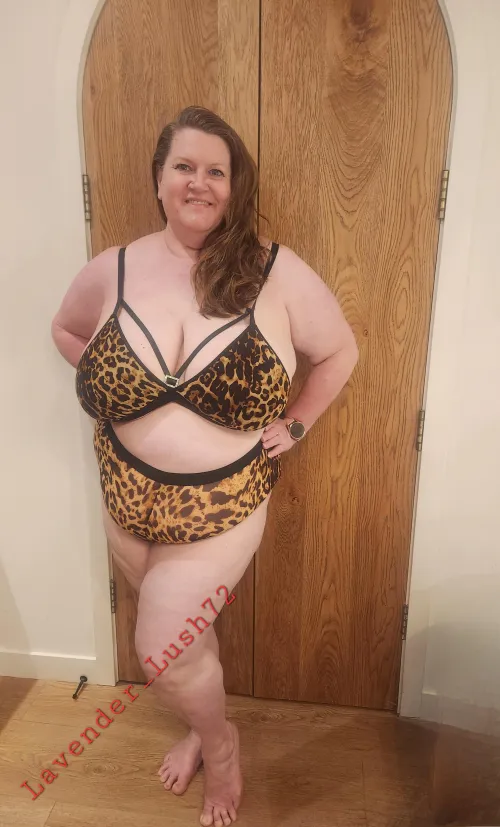 Rawr 🐆 🩷 [F52]