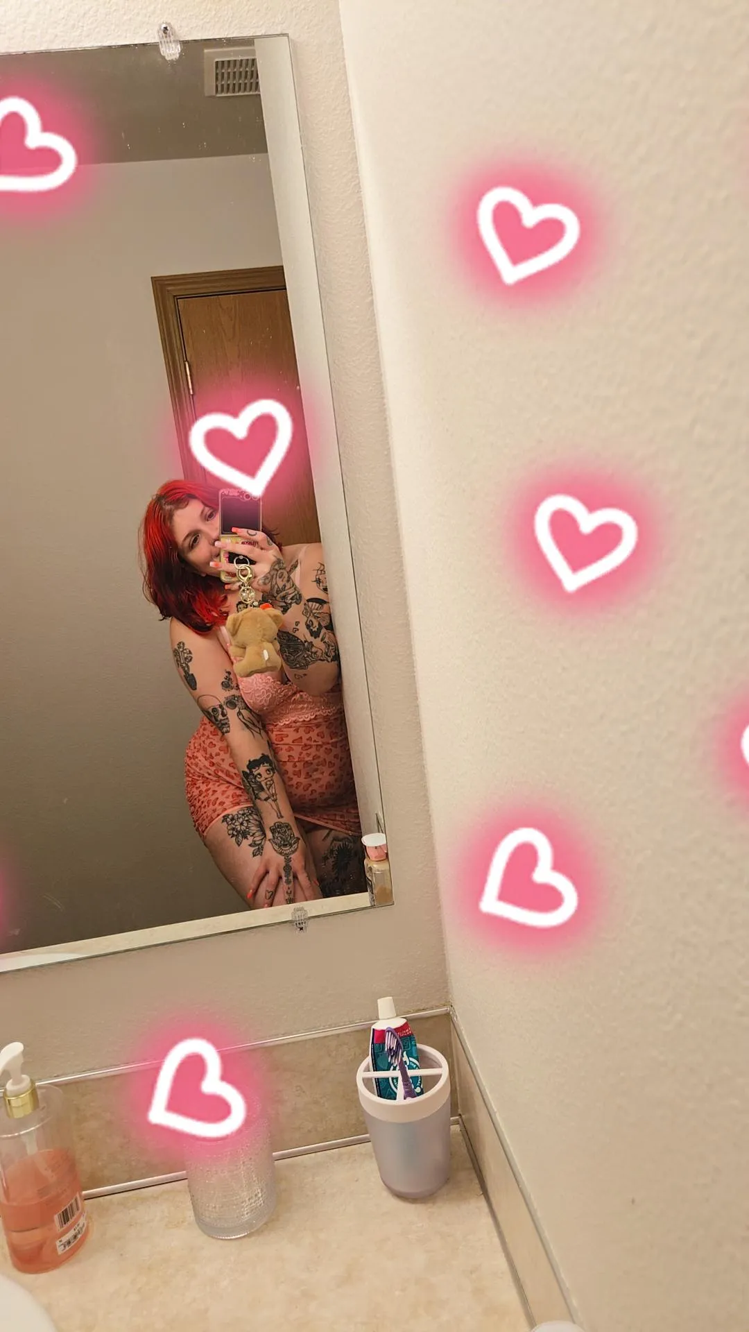 Ugh I media to finish my sleeves so they can be completed