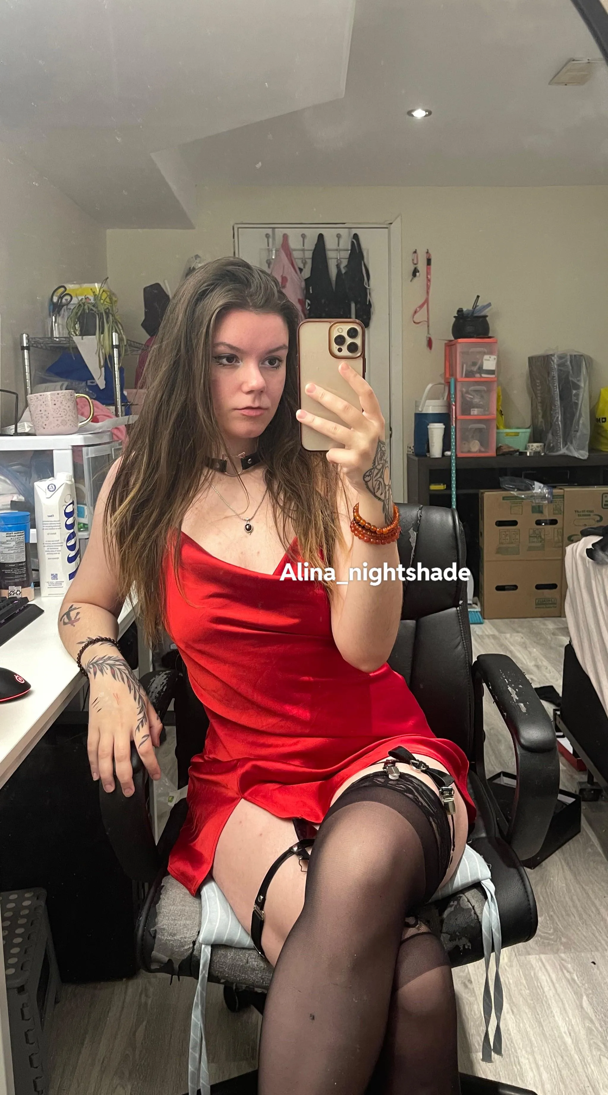 You know you want to see more , be a good boy and sub.