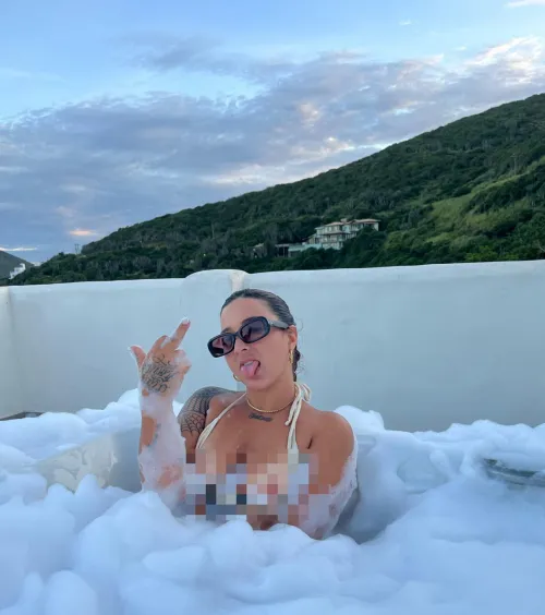 you only deserve to be destroyed.