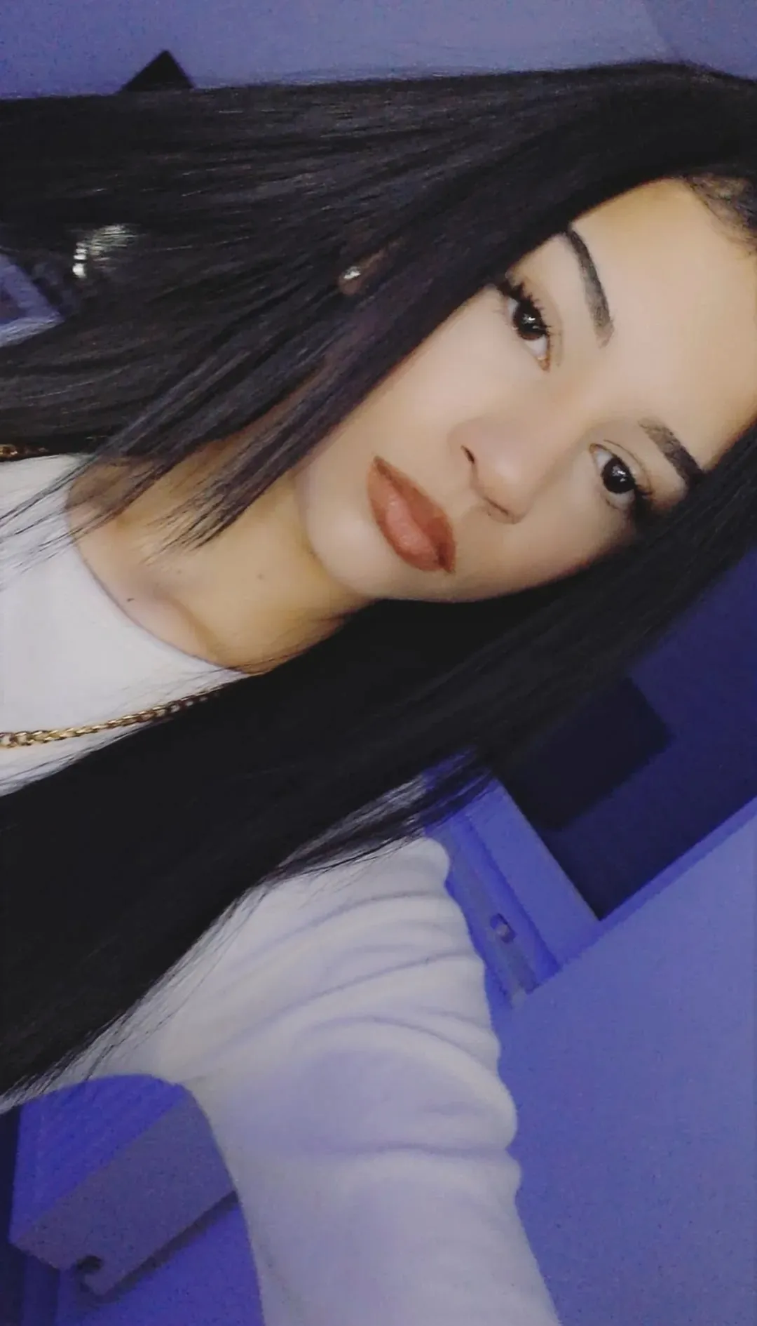 [B4D] I need a sugar daddy, pls DM me