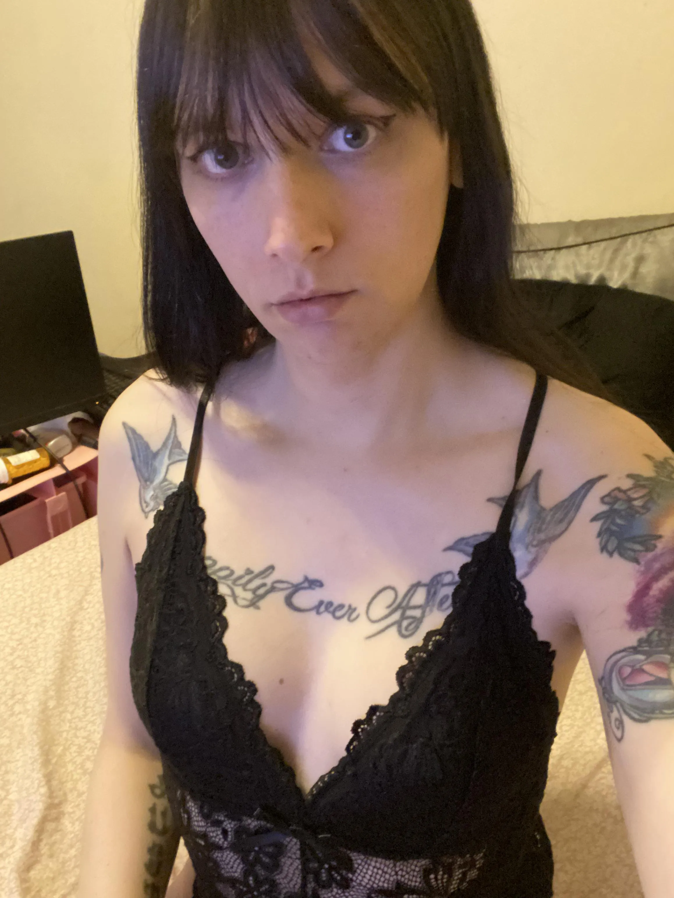 [B4D] Trans girl looking for a daddy to help me out, having a rough day