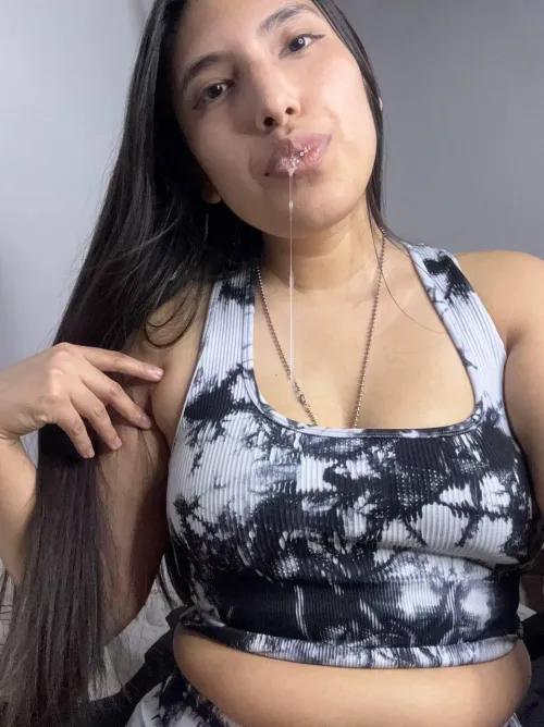 Bubbly saliva, ready for your consumption!