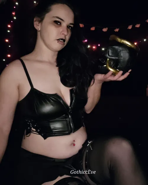 Embrace the darkness 😈