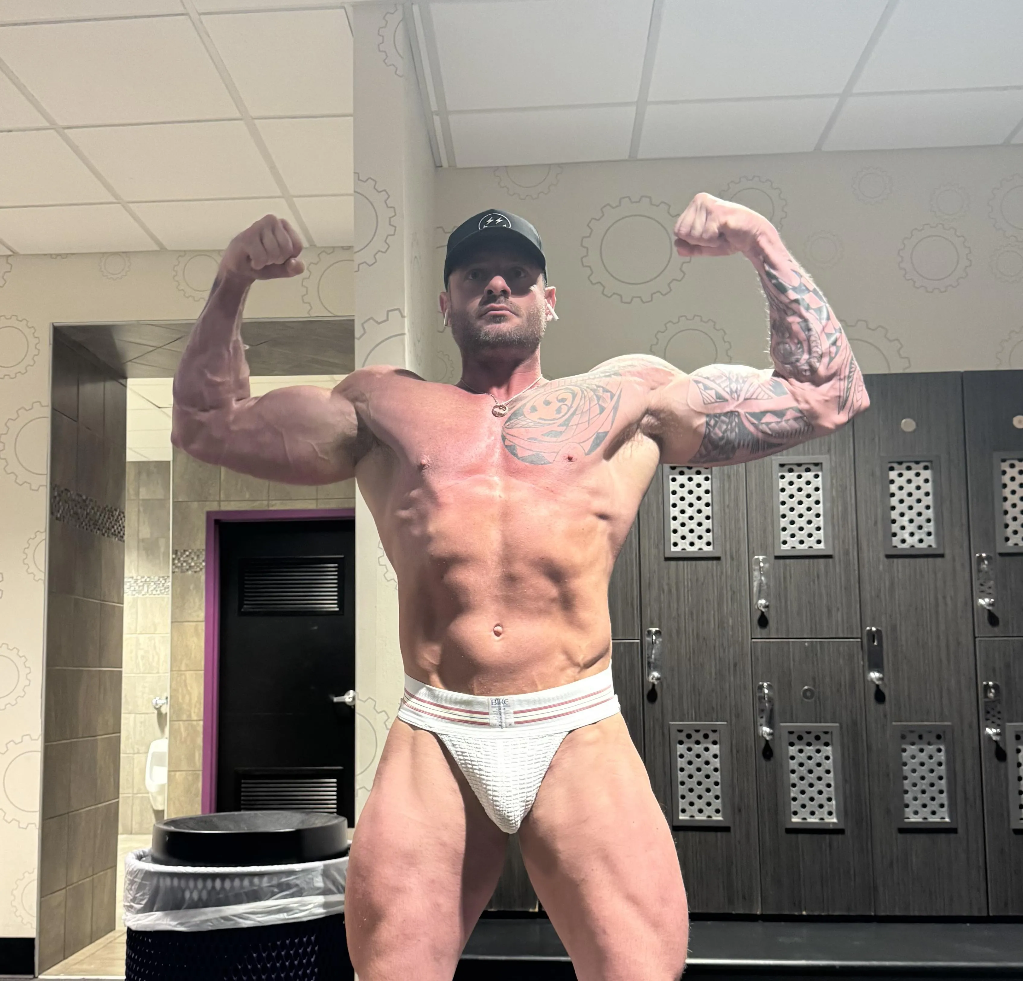 felt big, wonder how they feel