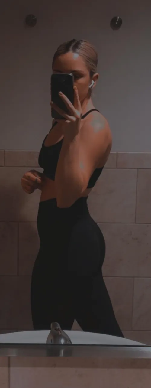 freeee o/f, link in comments