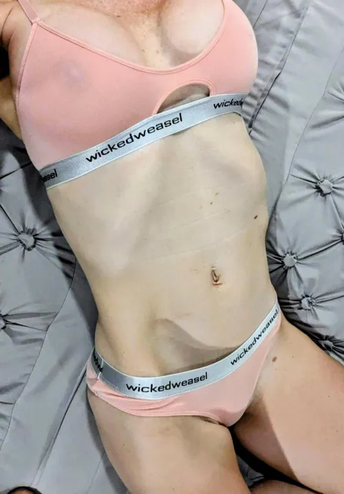 Got invited to the Microminimus Community - anyone else post there and willing to share their experiences