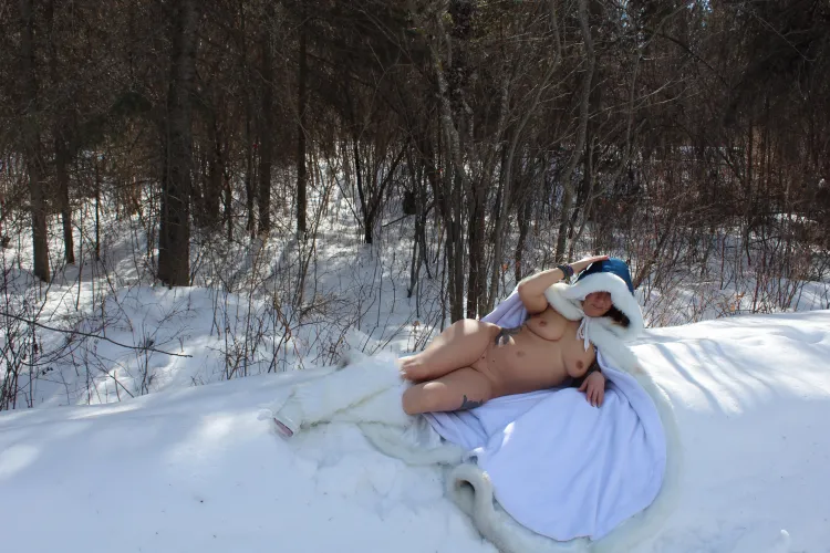 I absolutely Love that its Warm enough to go outside nude! With the help of my cape of course!!