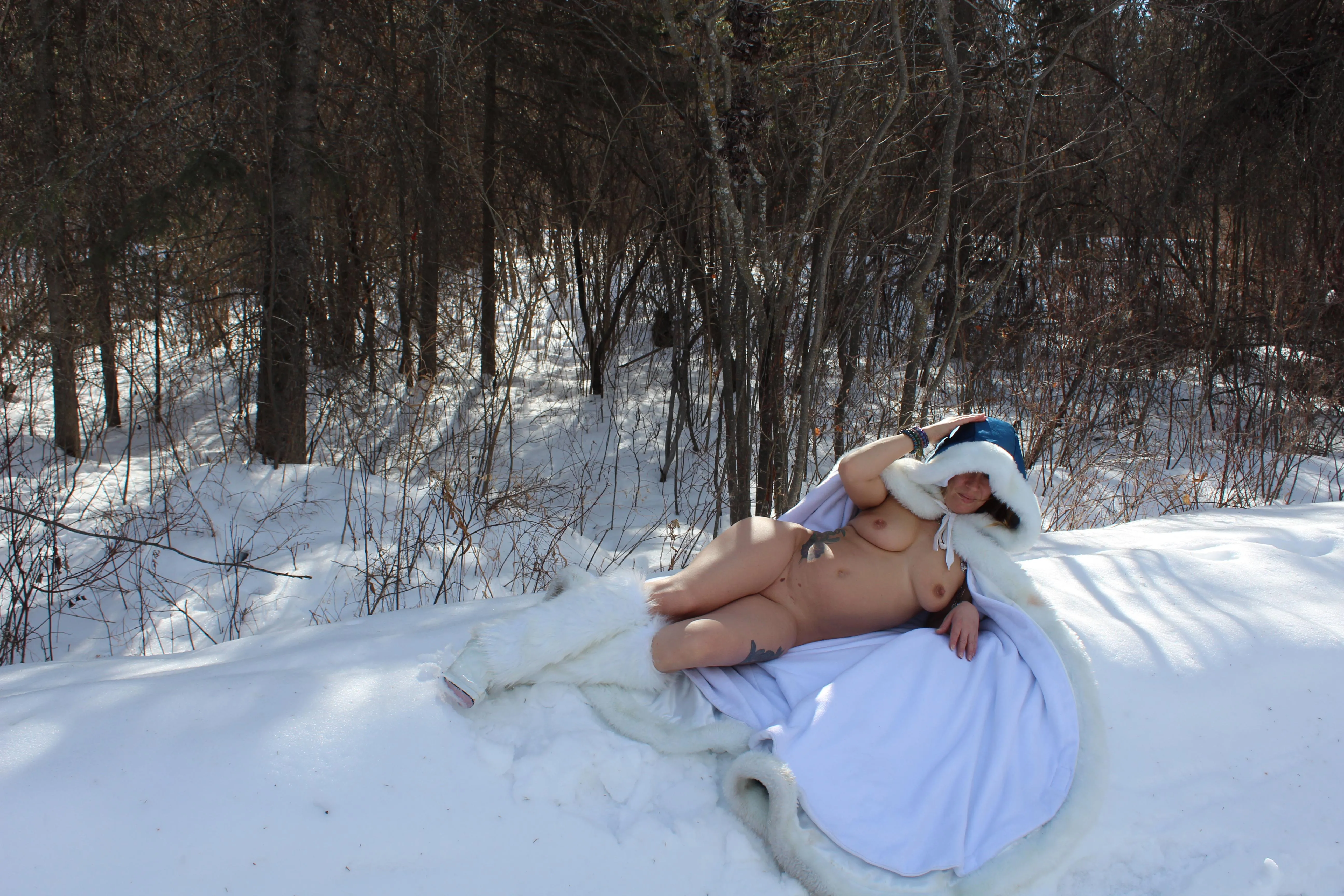 I absolutely Love that its Warm enough to go outside nude! With the help of my cape of course!!