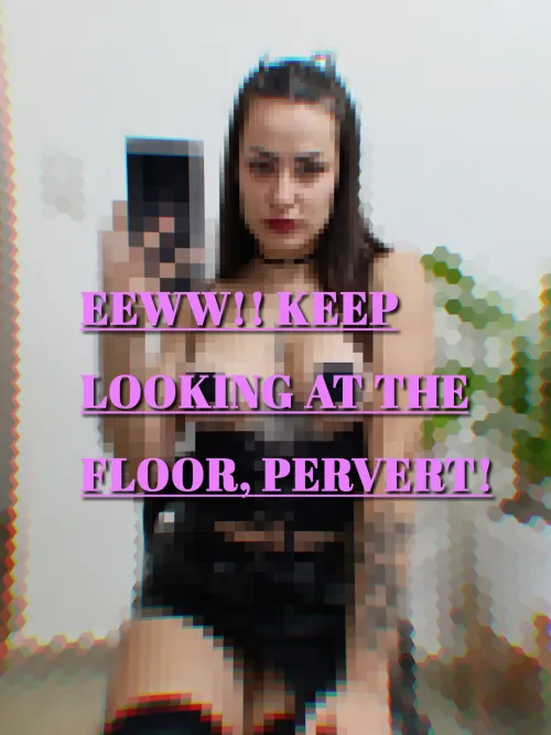 If you look at me for 2 minutes straight, they say you'll cum...