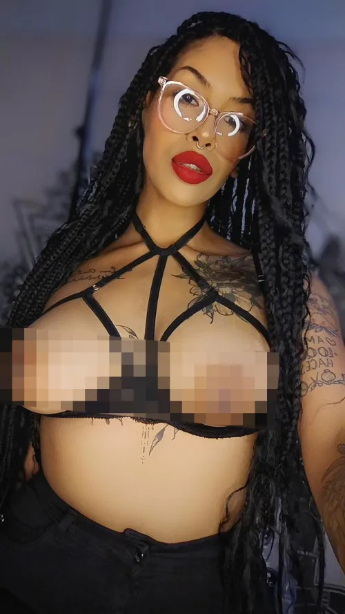 It's time to admire the damn beta pixels.